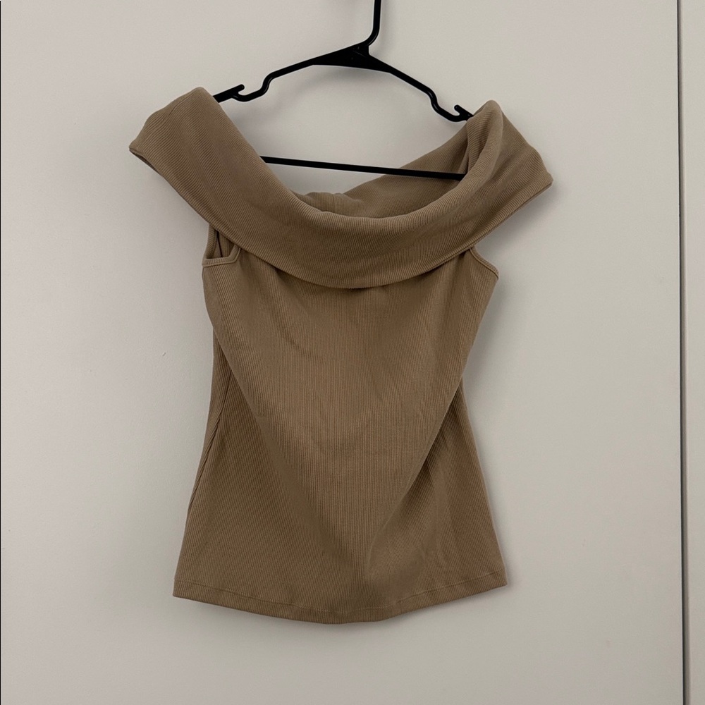 Banana Republic Cream Ribbed Knit Top